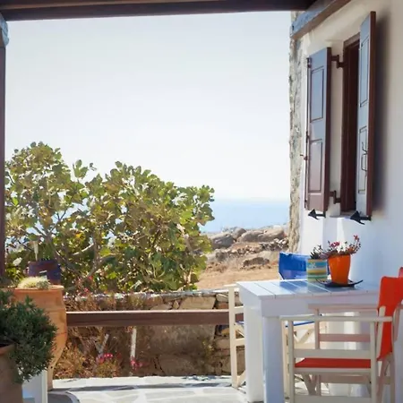 White Dreams Nyaraló